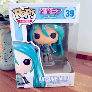 Pop Rocks HATSUNE MIKU vinyl figurine #39